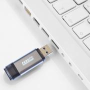 External Storage 32GB USB 3 Type-A + USB Type-C 2-In-1 Flash Drive - Silver